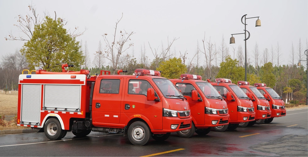 Dongfeng Kr 10000L 4X2 Water and Foam Fire Fighting Trucks